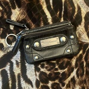 Juicy couture leather wallet 🖤
